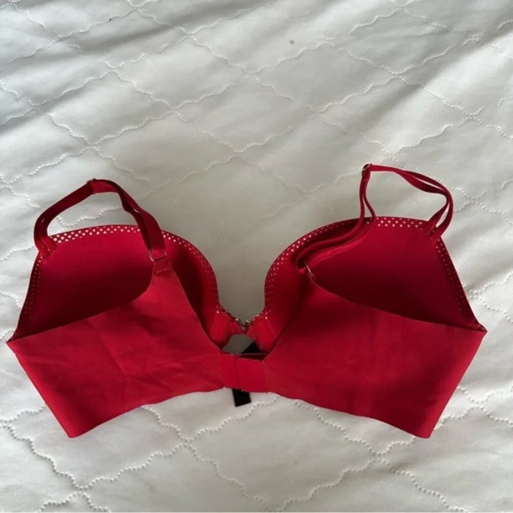Victoria’s Secret Push-Up Bra 34D Red with Gold Dot Embellishment | Glam & Sexy - Picture 4 of 6
